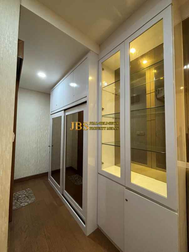 dijual apartemen the reiz condo jalan