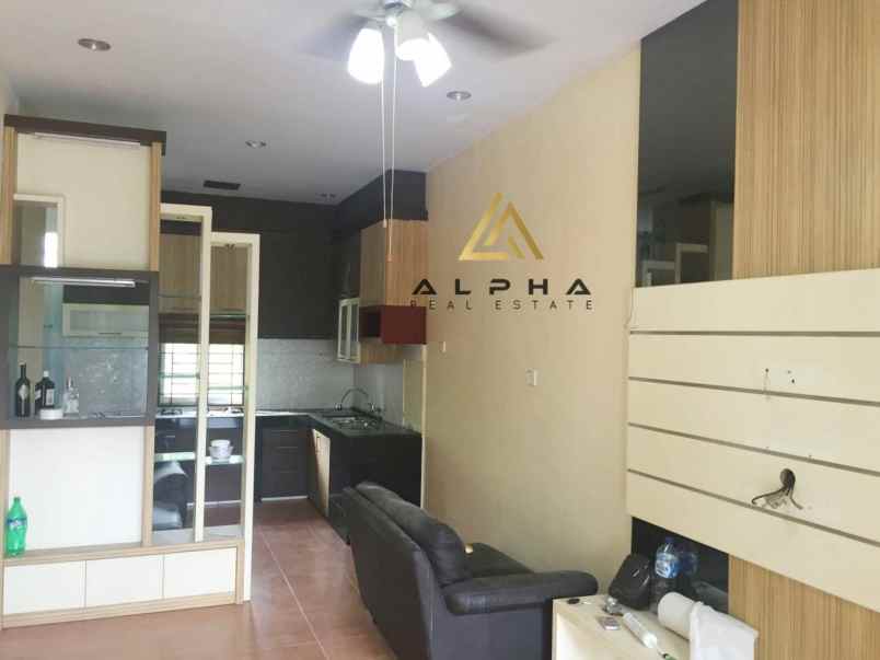 dijual cepat rumah di kezia residence baloi