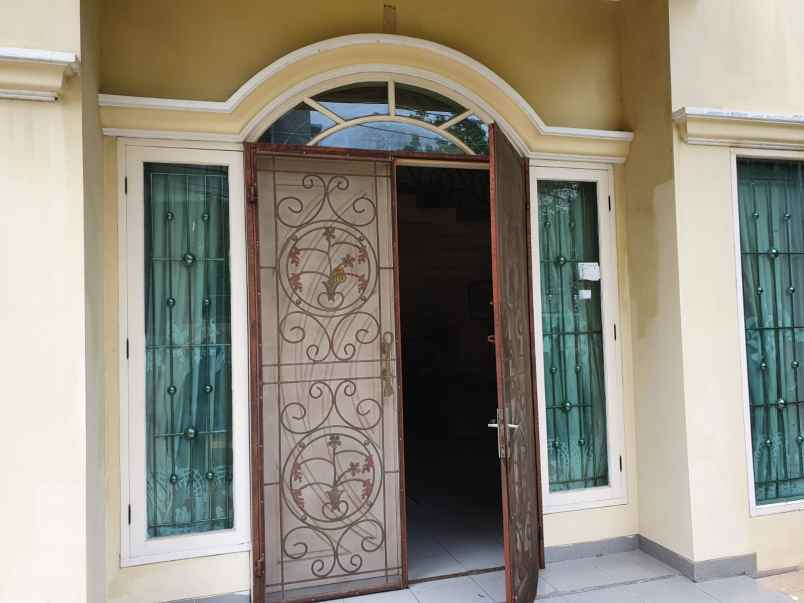 dijual cepat rumah sunter garden 2 lantai bagus