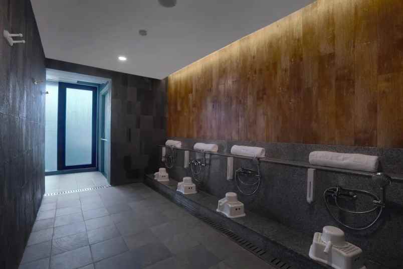 dijual hotel jalan mataram cibatu
