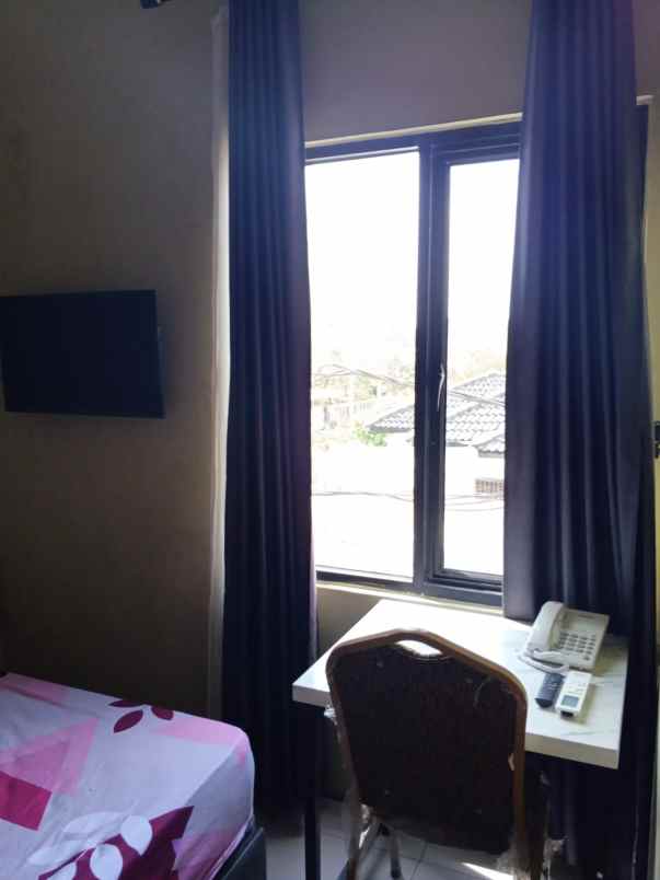 dijual hotel jalan pulau morotai