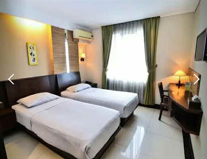 dijual hotel losari roxy 50 dari njop bintang 3