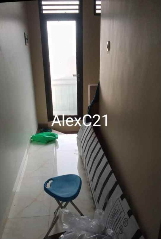 dijual kost cengkareng