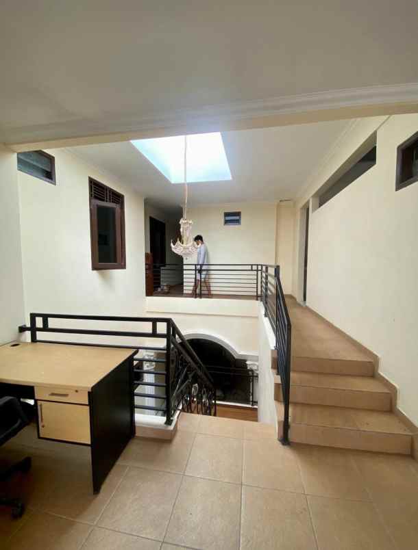 dijual kost cilangkap jakarta timur