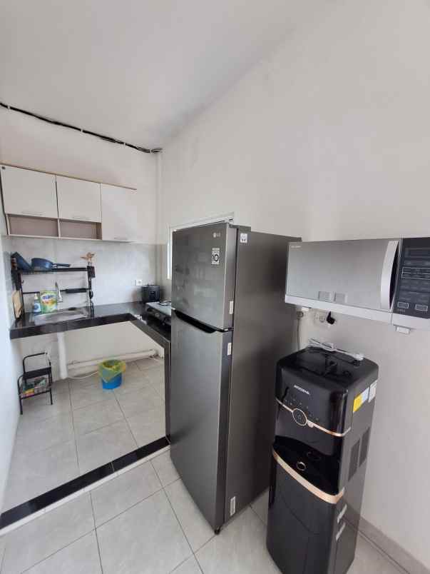 dijual kost jurang manggu timur kota