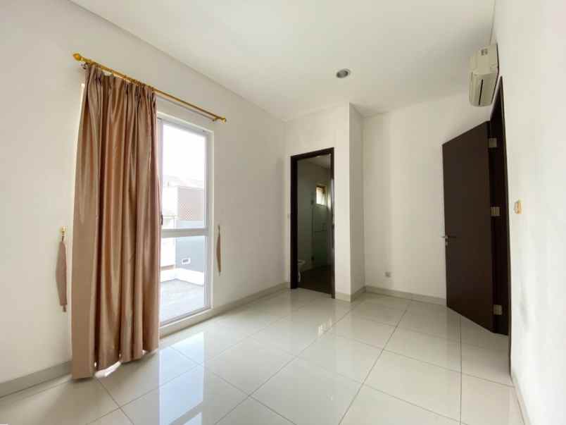 dijual ruko gudang kantor cluster palm spring jgc