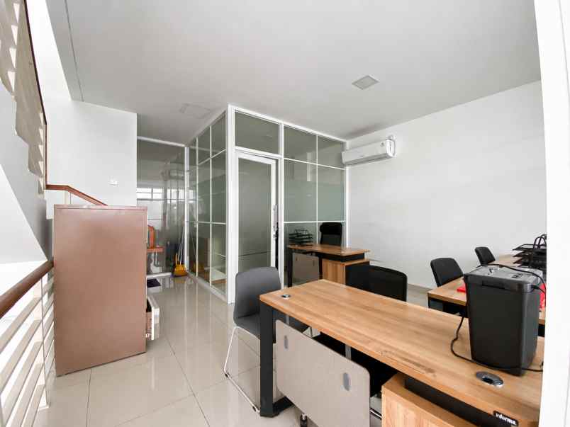 dijual ruko gudang kantor jgc jakarta garden city cakung