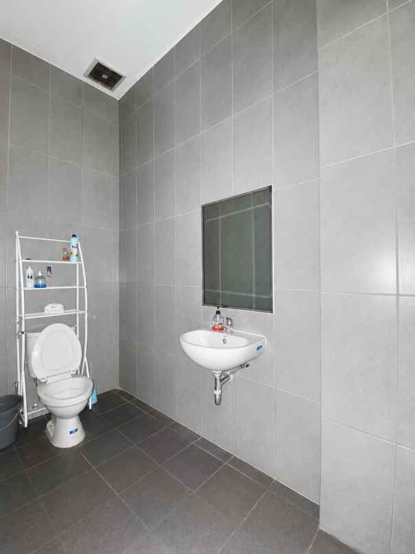dijual ruko gudang kantor jgc jakarta garden city cakung