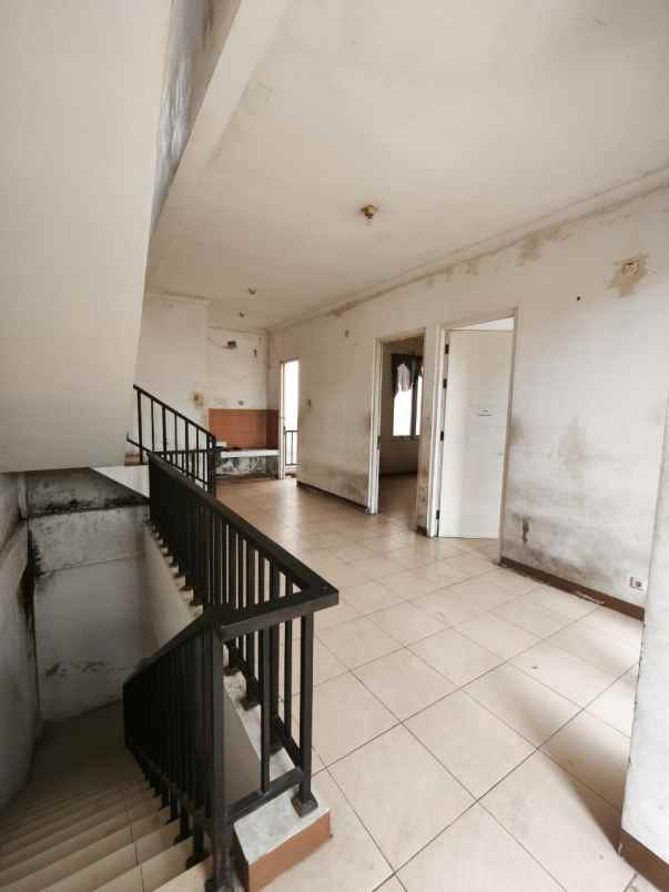 dijual ruko gudang kantor ruko heliconia harapan indah 1