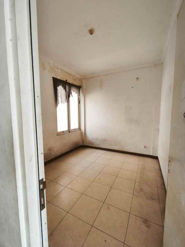 dijual ruko gudang kantor ruko heliconia harapan indah 1