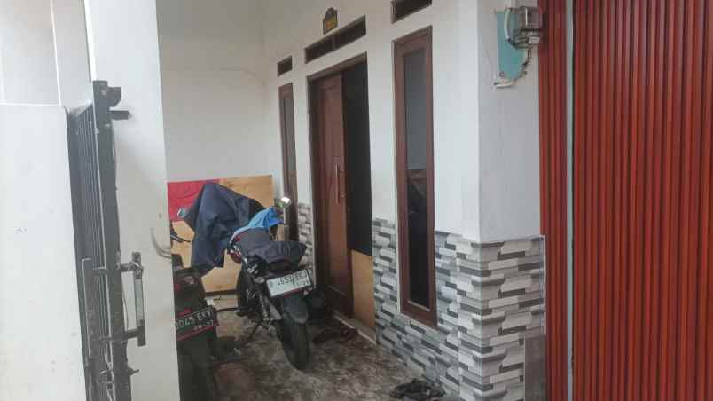 dijual rumah 2 lt siap huni depok timur kp bojong