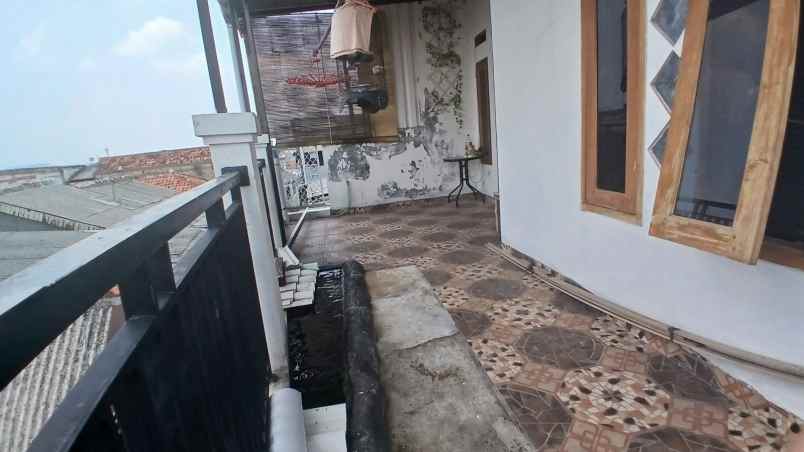 dijual rumah 2 lt siap huni depok timur kp bojong