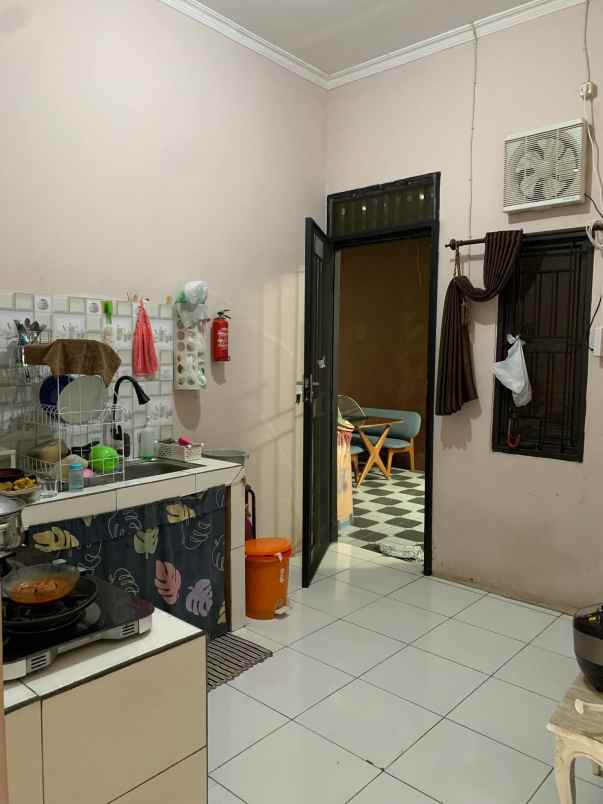 dijual rumah bagus siap huni di cibinong bogor