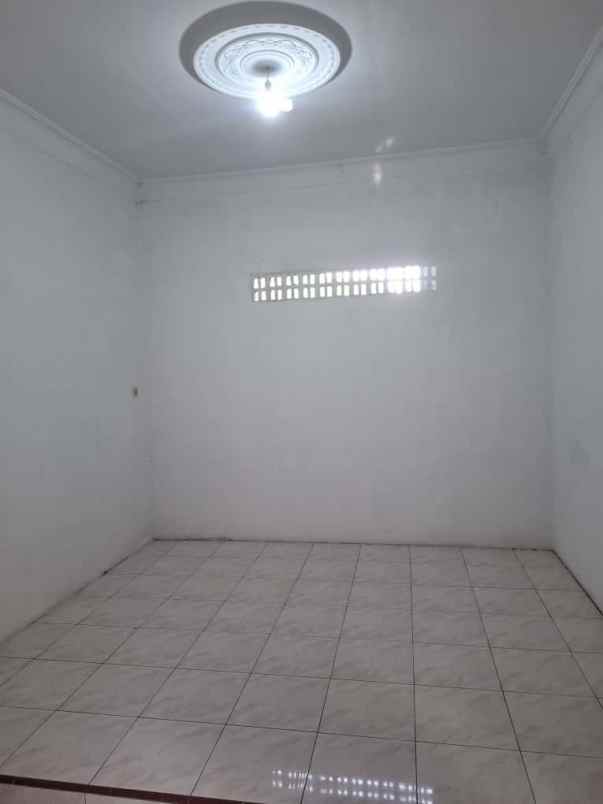 dijual rumah bebas banjir dan dekat jalan tol