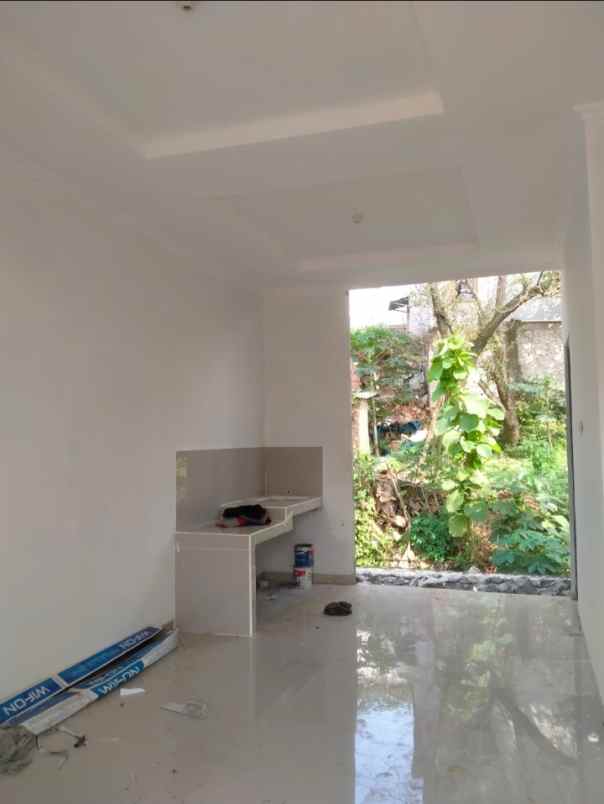 dijual rumah bedahan sawangan depok