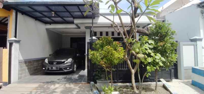 dijual rumah bumi marina emas