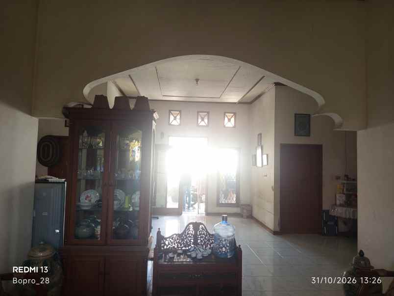 dijual rumah cantik strategis belakang rs ui depok