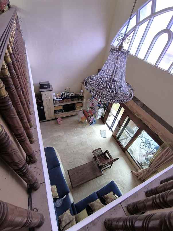 dijual rumah cemapak putih tengah