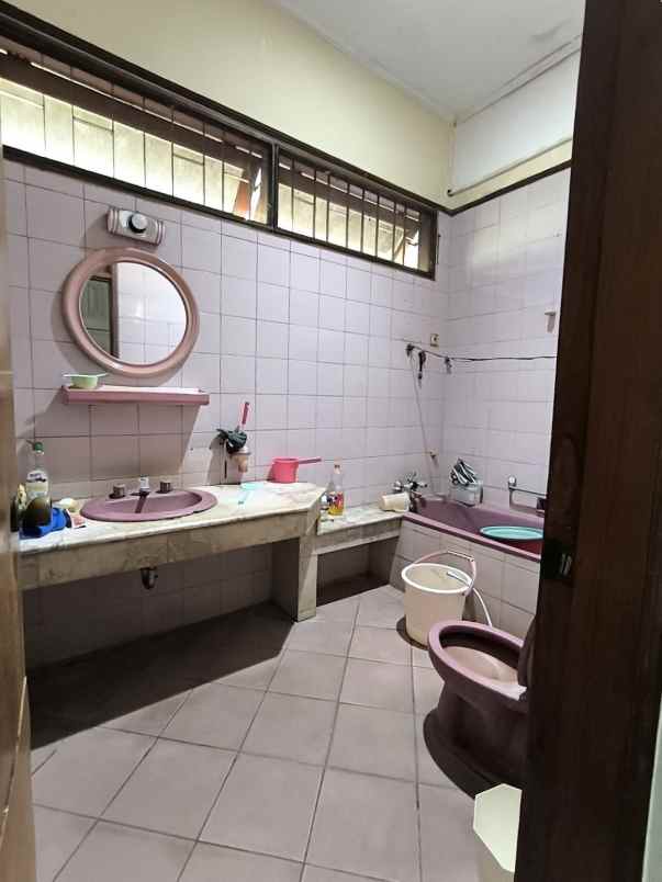 dijual rumah cemapak putih tengah