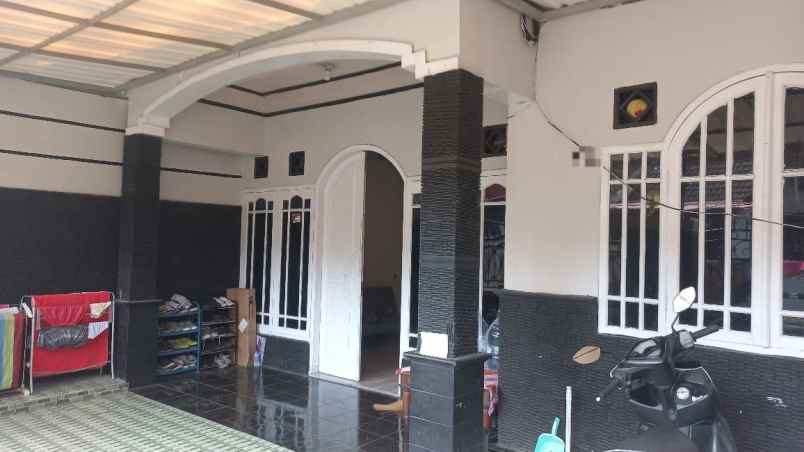dijual rumah cibaduyuy