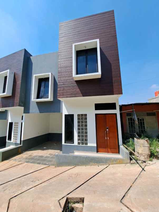 dijual rumah cijantung