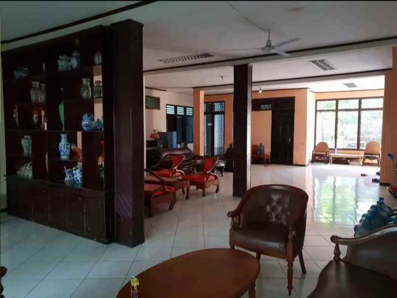 dijual rumah cikini menteng jakarta pusat