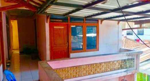 dijual rumah cikutra bandung