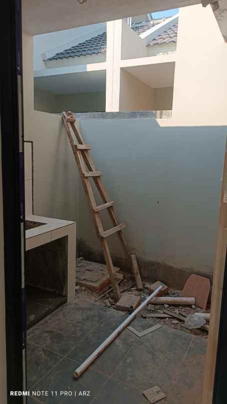 dijual rumah cilangkap tapos depok