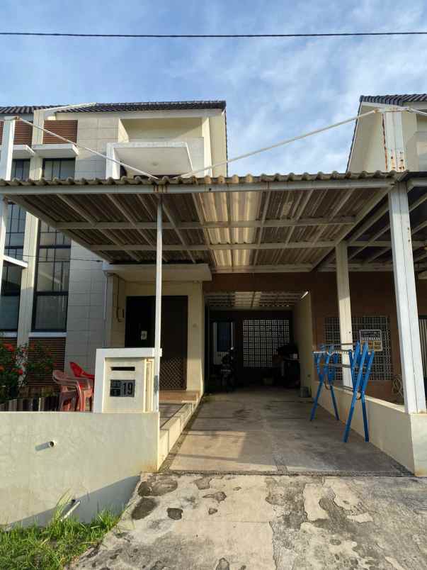 dijual rumah cluster balsa