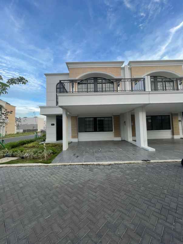 dijual rumah cluster bukit nirmala pik2