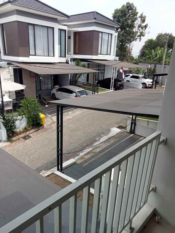 dijual rumah cluster cipageran cimahi