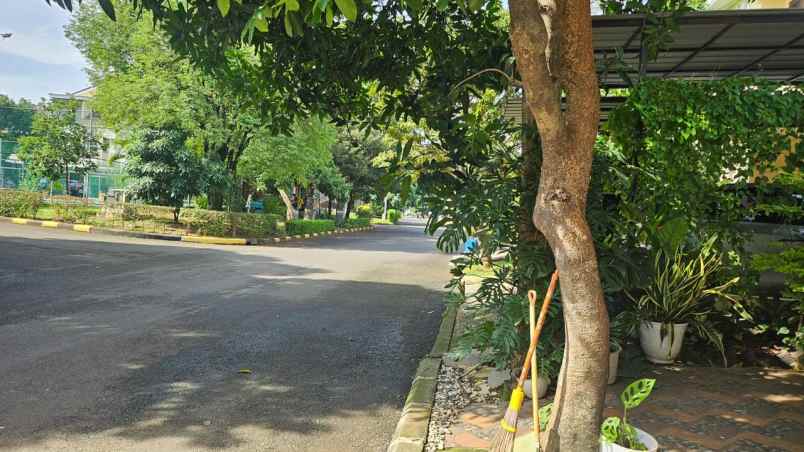 dijual rumah cluster garden terrace