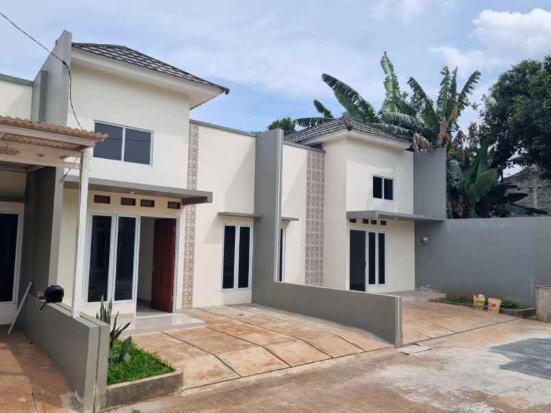 dijual rumah cluster kiana jl raya