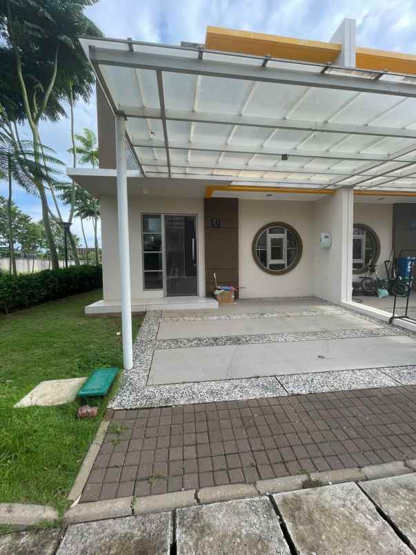 dijual rumah cluster miami pik2