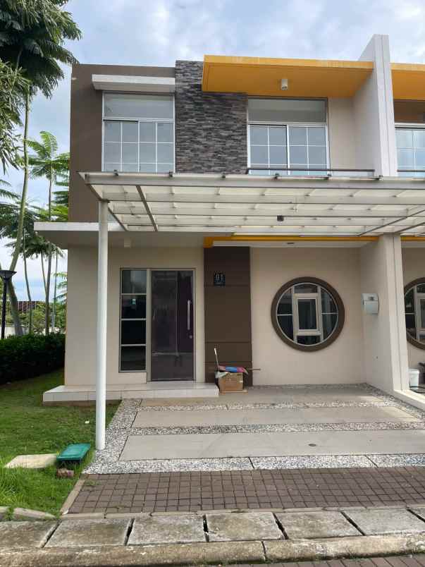 dijual rumah cluster miami pik2