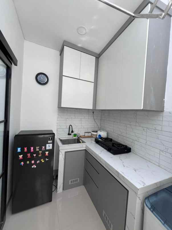 dijual rumah cluster pintu tol cimanggis