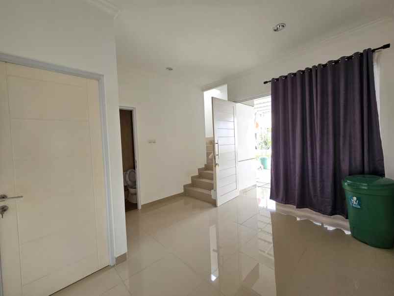 dijual rumah cluster vettore prima
