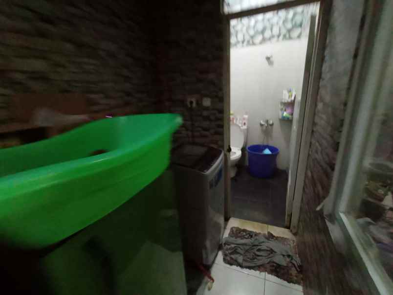 dijual rumah d paradiso residence