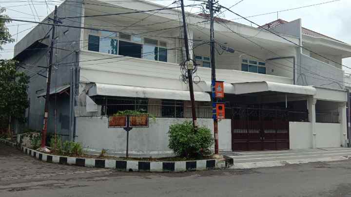 dijual rumah darmo indah