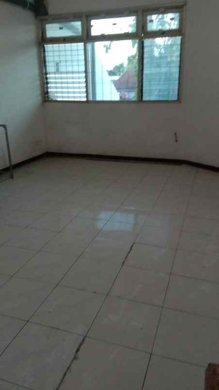 dijual rumah darmo indah