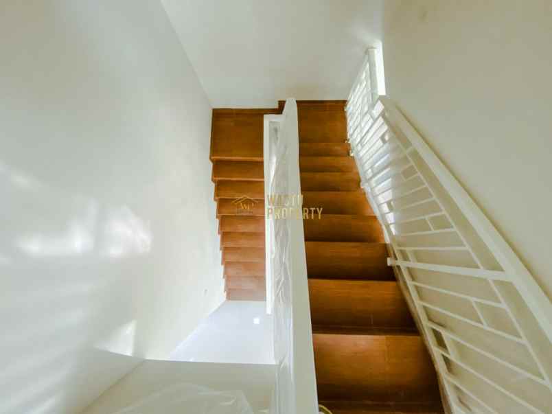 dijual rumah depok sleman