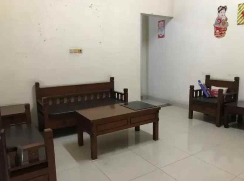 dijual rumah dharmahusada indah utara