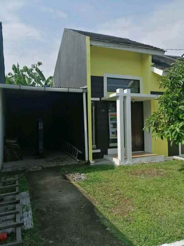 dijual rumah di bukit pelangi residence cipayung depok