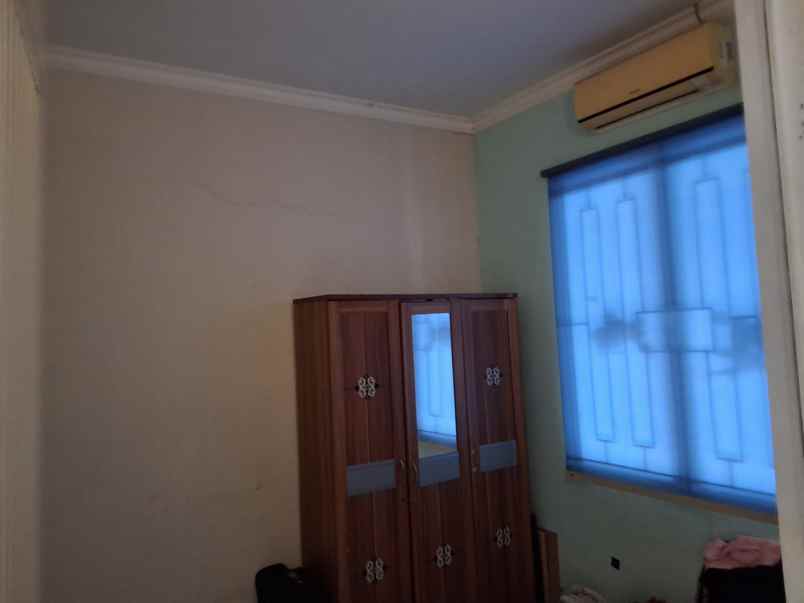 dijual rumah di legenda wisata cibubur