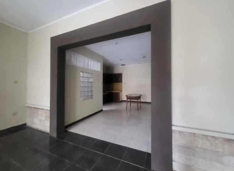 dijual rumah di permata harapan baru bekasi