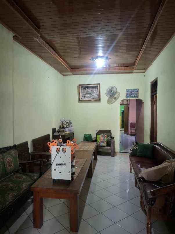 dijual rumah di sambiroto kedungmundu semarang