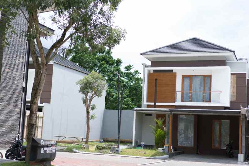 dijual rumah duwet sendangadi kec mlati