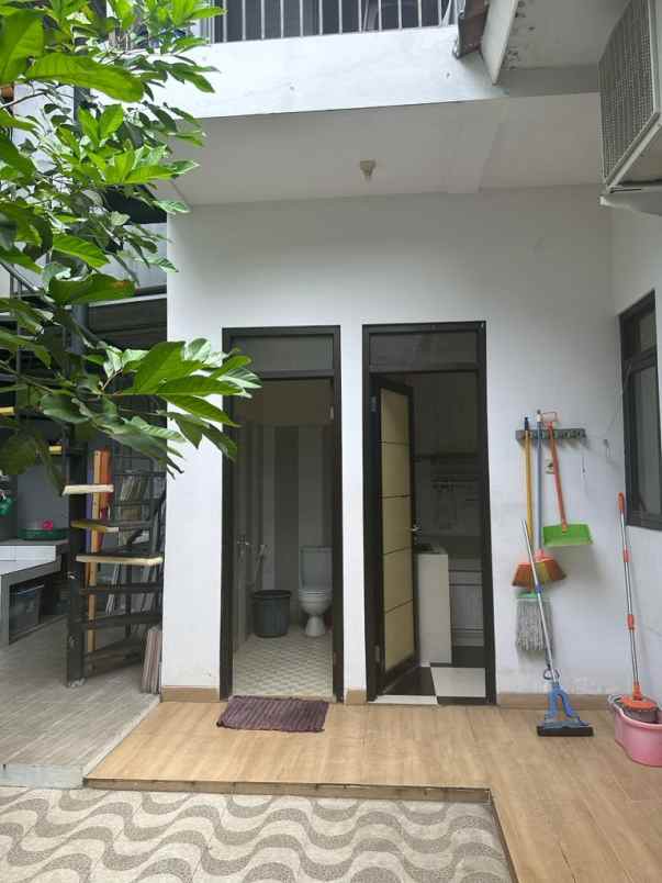 dijual rumah gandaria townhouse kel