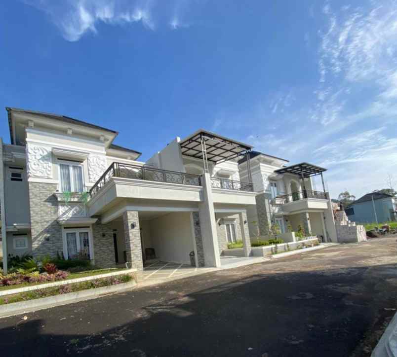 dijual rumah hanjawar