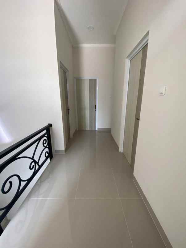 dijual rumah hanjawar